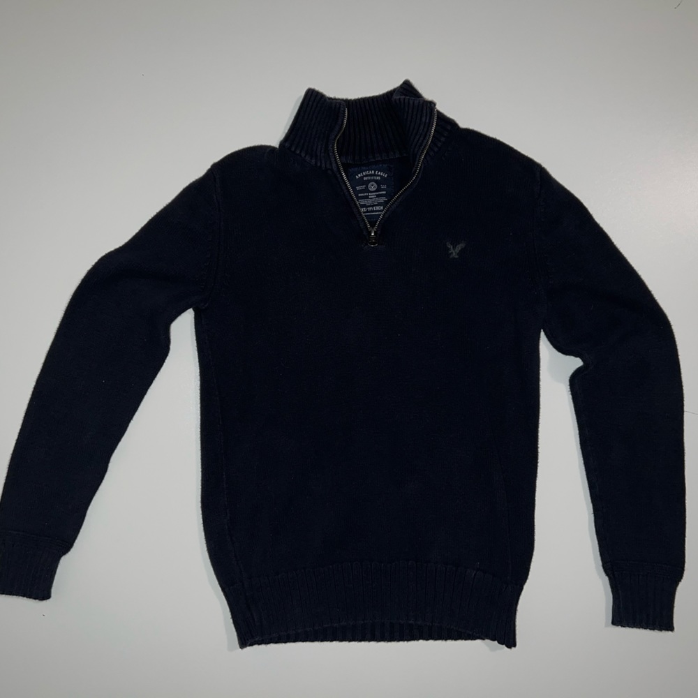 American Eagle Navy XS quarter zip sweater